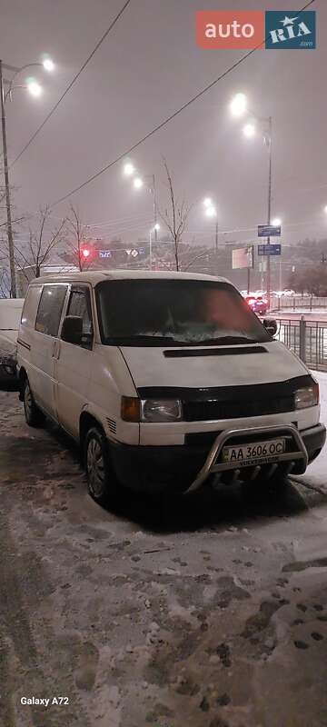 Минивэн Volkswagen Transporter 1998 в 