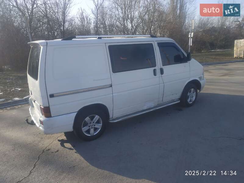 Мінівен Volkswagen Transporter 2000 в Вінниці