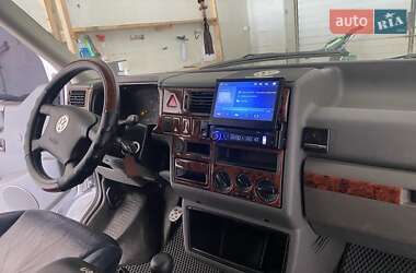 Минивэн Volkswagen Transporter 2001 в 