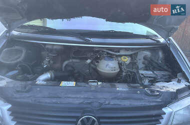 Минивэн Volkswagen Transporter 2003 в 