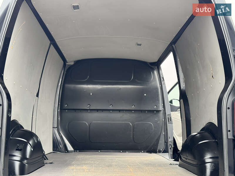 Грузовой фургон Volkswagen Transporter 2019 в Ровно