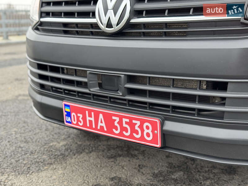 Грузовой фургон Volkswagen Transporter 2019 в Ровно