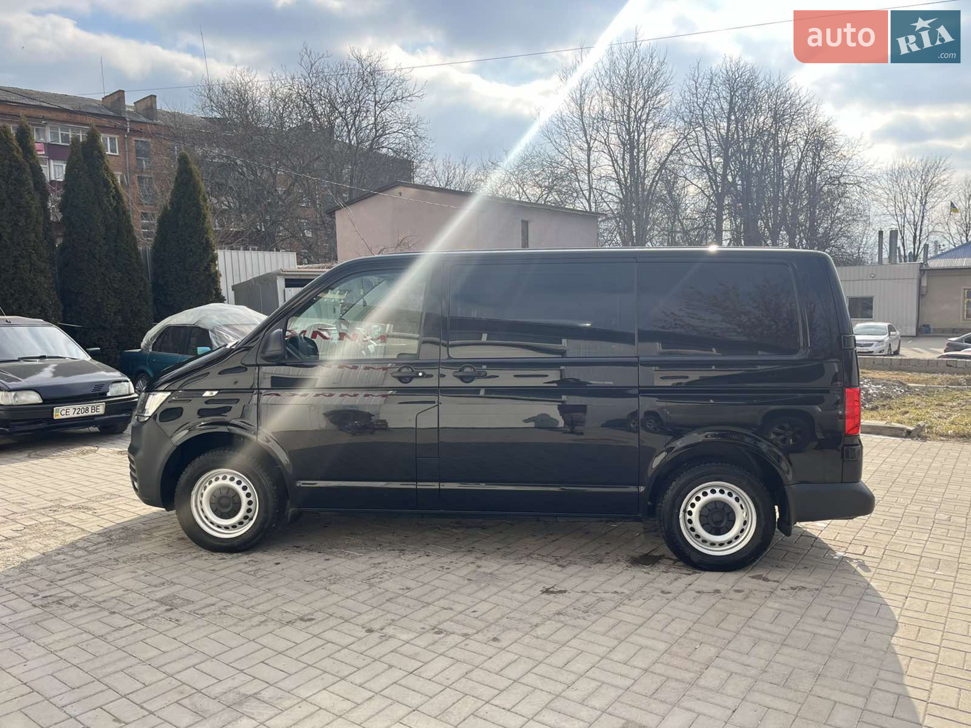2020 Volkswagen Transporter - мініатюра 3