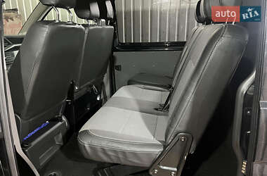 Минивэн Volkswagen Transporter 2020 в 