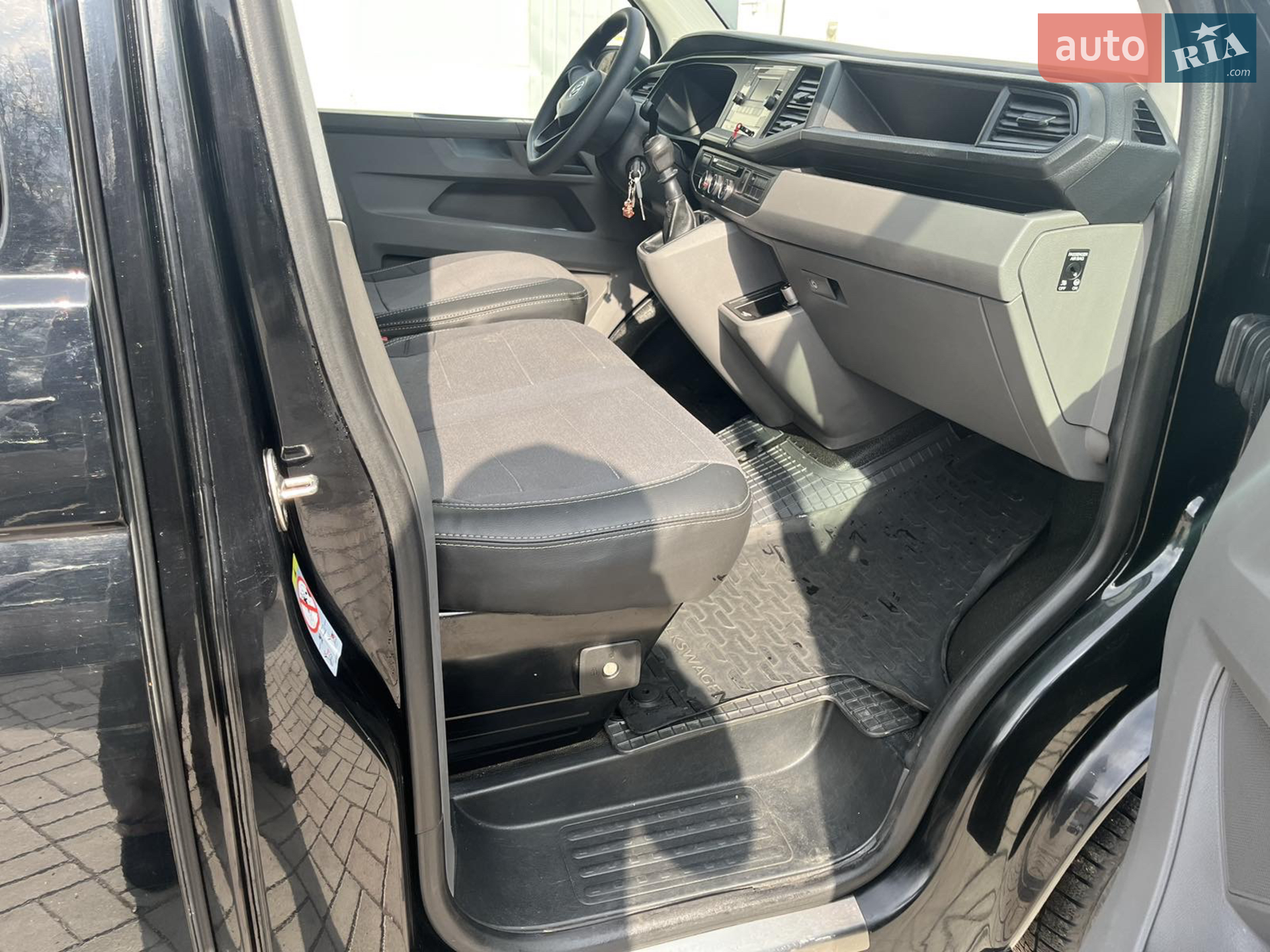 2020 Volkswagen Transporter - мініатюра 36