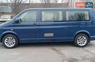Минивэн Volkswagen Transporter 2011 в 