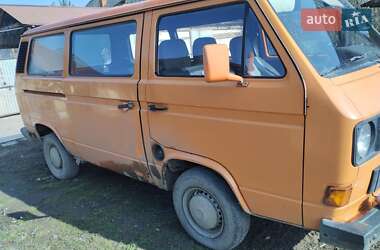 Мінівен Volkswagen Transporter 1986 в Виноградові