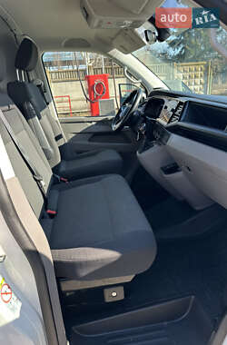 Грузовой фургон Volkswagen Transporter 2020 в 