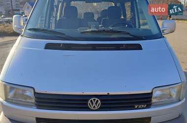 Минивэн Volkswagen Transporter 2002 в 