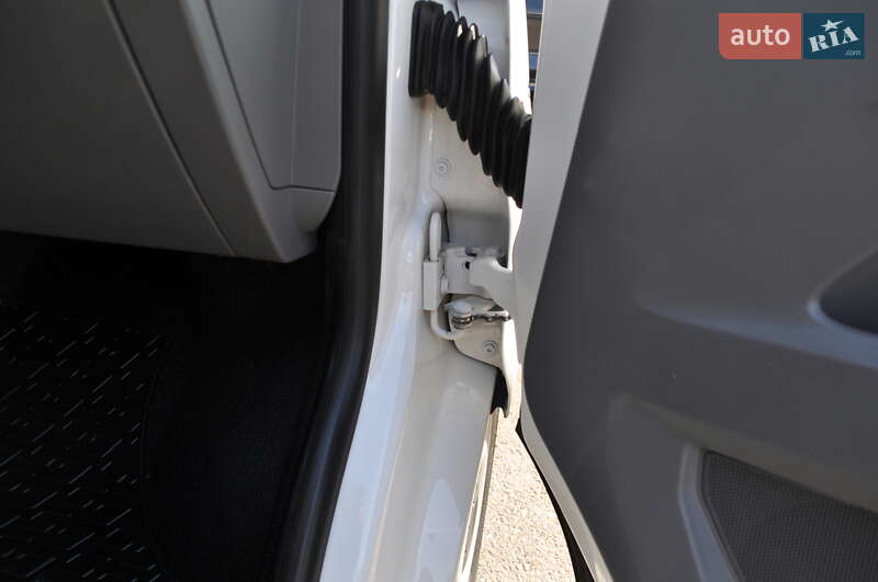 Вантажний фургон Volkswagen Transporter 2020 в Києві