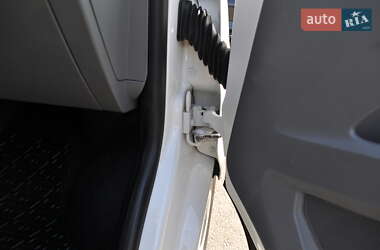 Грузовой фургон Volkswagen Transporter 2020 в 