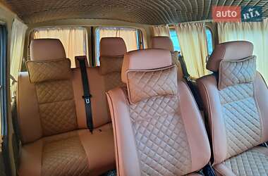 Минивэн Volkswagen Transporter 2016 в 