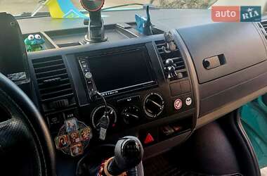 Мінівен Volkswagen Transporter 2004 в 