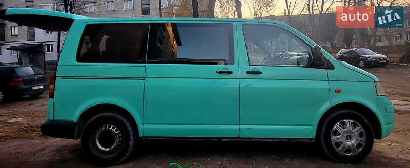 Минивэн Volkswagen Transporter 2004 в Николаеве