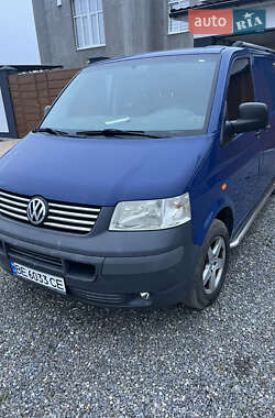 Вантажний фургон Volkswagen Transporter 2007 в Миколаєві