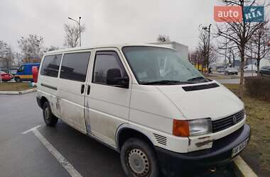 Минивэн Volkswagen Transporter 2001 в Буче