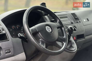 Минивэн Volkswagen Transporter 2009 в 
