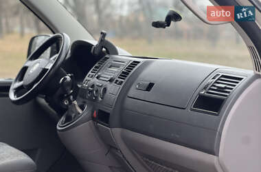 Минивэн Volkswagen Transporter 2009 в 