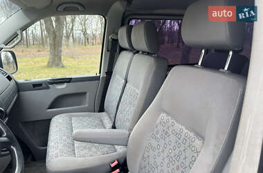 Минивэн Volkswagen Transporter 2009 в 