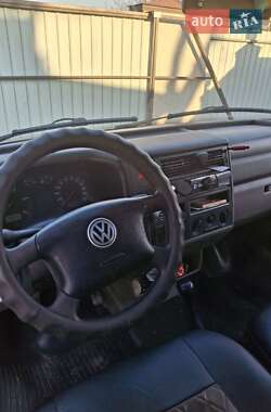 Мінівен Volkswagen Transporter 2000 в 