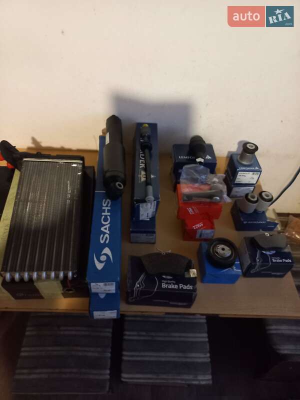 Минивэн Volkswagen Transporter 2001 в Львове