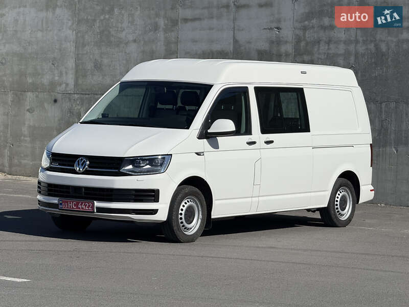 Грузовой фургон Volkswagen Transporter 2017 в Тячеве