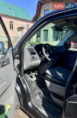 Минивэн Volkswagen Transporter 2004 в 