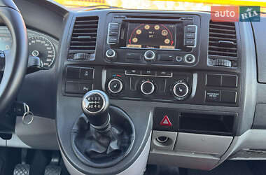 Мінівен Volkswagen Transporter 2012 в 