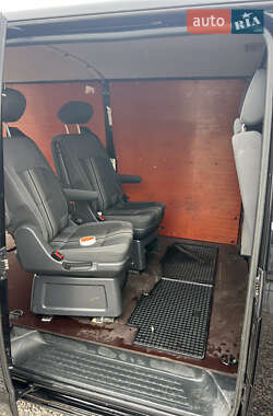 Грузовой фургон Volkswagen Transporter 2013 в 