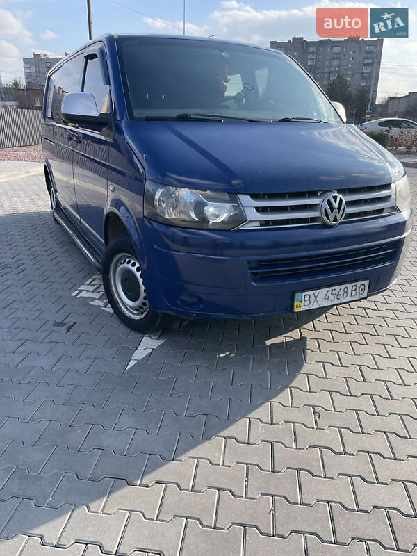 Грузовой фургон Volkswagen Transporter 2014 в 