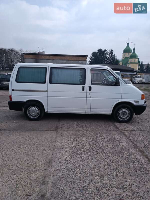 Мінівен Volkswagen Transporter 2000 в Шептицькому
