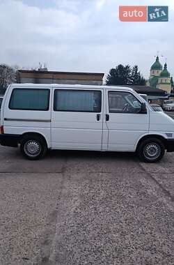 Мінівен Volkswagen Transporter 2000 в 