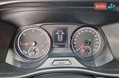 Грузовой фургон Volkswagen Transporter 2020 в 
