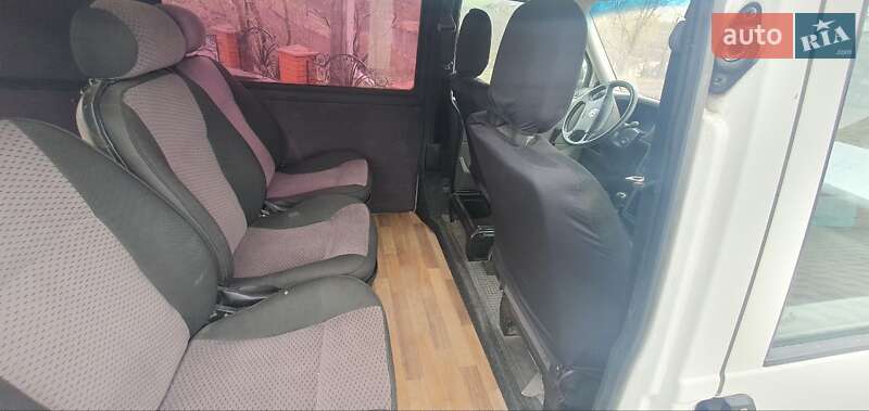 Минивэн Volkswagen Transporter 2001 в Липовце