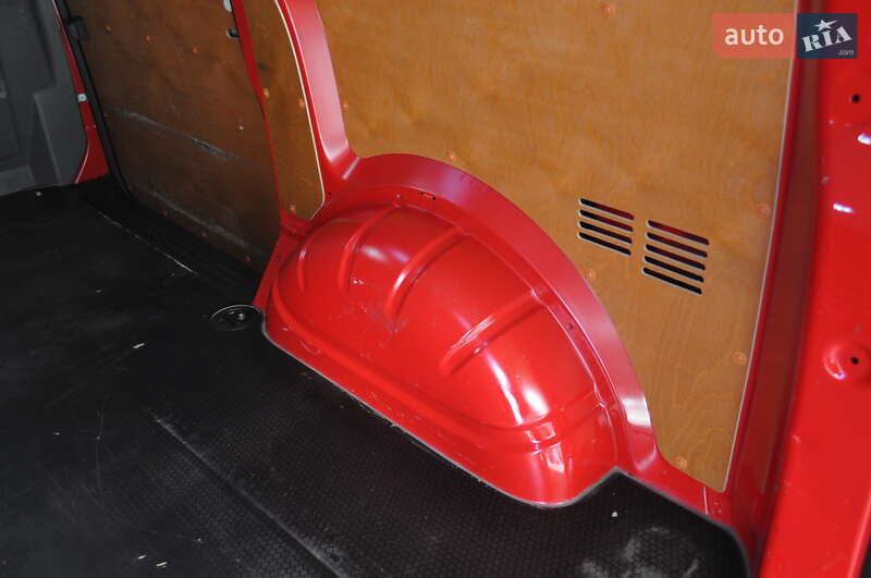 Грузовой фургон Volkswagen Transporter 2021 в Киеве фото 36 Грузовой фургон Volkswagen Transporter 2021 в Киеве