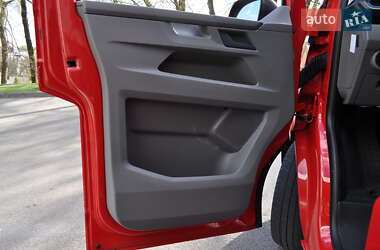 Вантажний фургон Volkswagen Transporter 2021 в 