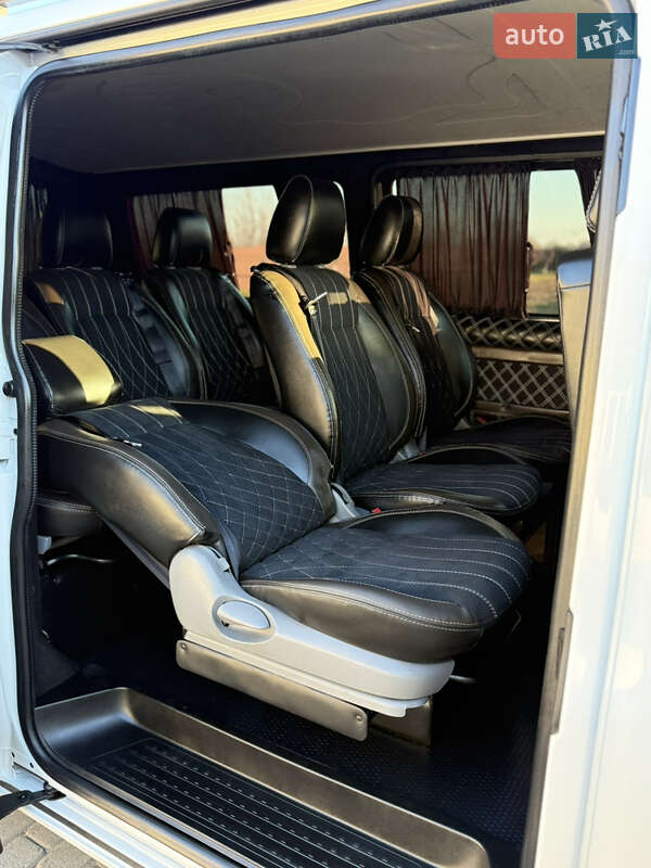 Минивэн Volkswagen Transporter 2018 в Киеве
