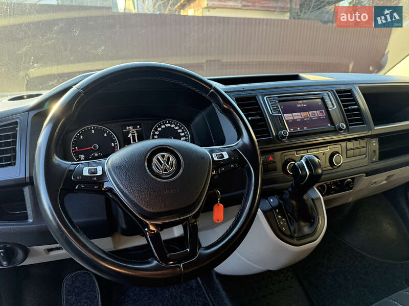 Минивэн Volkswagen Transporter 2018 в Киеве