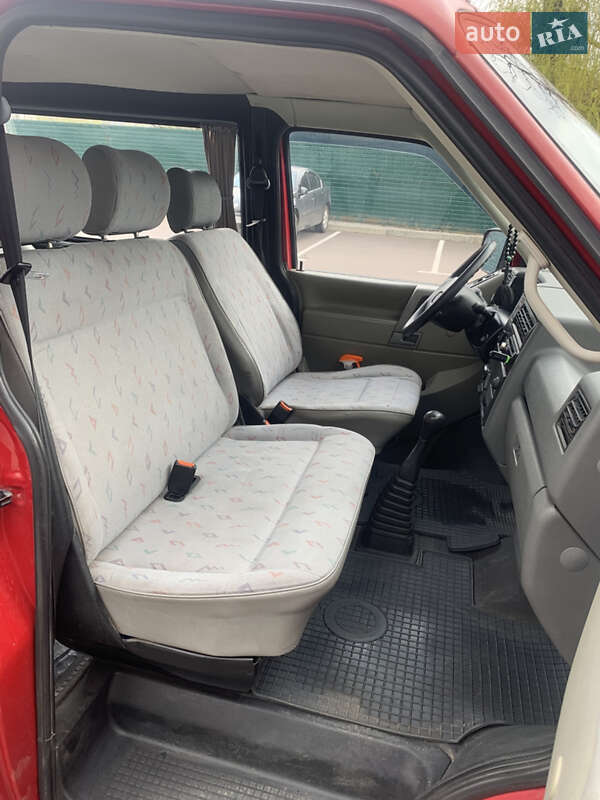 Мінівен Volkswagen Transporter 1998 в 