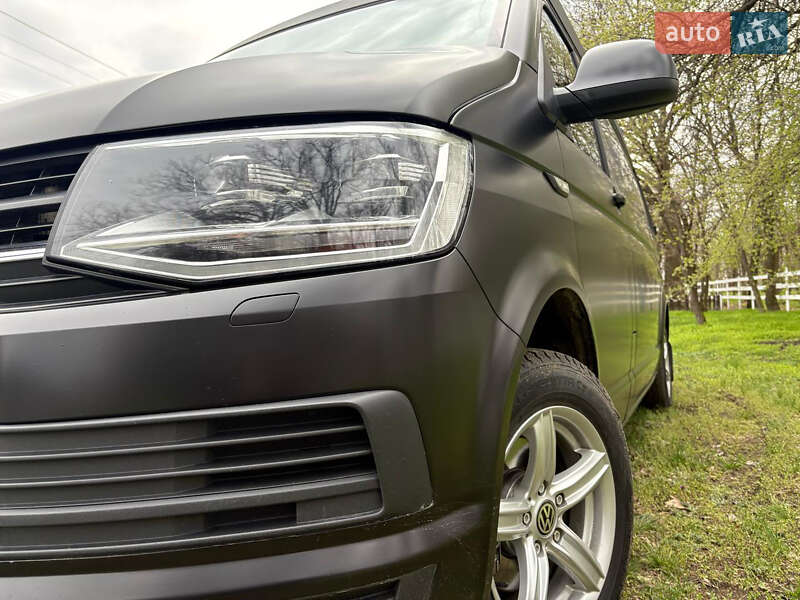 Вантажний фургон Volkswagen Transporter 2018 в Дніпрі