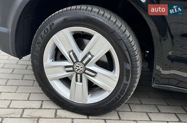 Минивэн Volkswagen Transporter 2019 в 