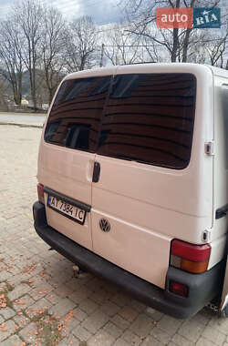 Минивэн Volkswagen Transporter 2000 в 