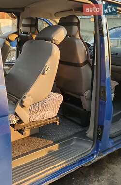 Минивэн Volkswagen Transporter 2005 в 
