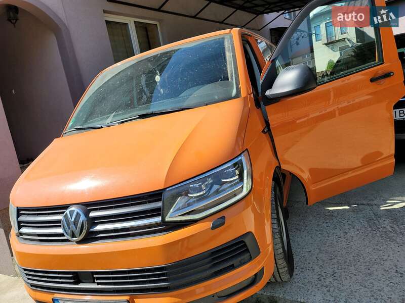 Минивэн Volkswagen Transporter 2017 в Ивано-Франковске