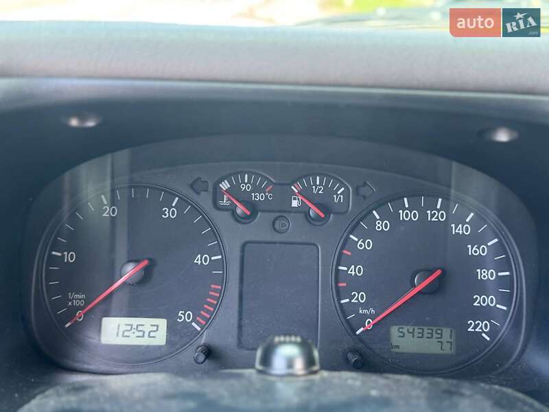 Мінівен Volkswagen Transporter 2000 в Києві