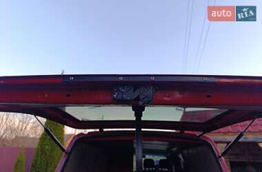 Грузовой фургон Volkswagen Transporter 2001 в 