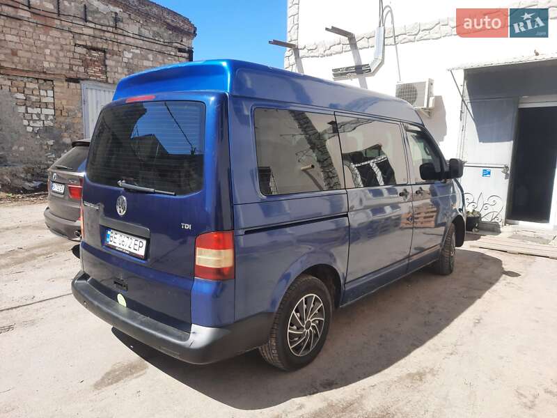 Минивэн Volkswagen Transporter 2004 в Николаеве