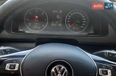 Грузовой фургон Volkswagen Transporter 2016 в 