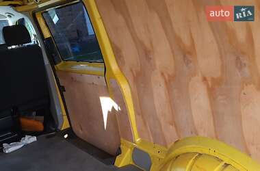 Грузовой фургон Volkswagen Transporter 2016 в 