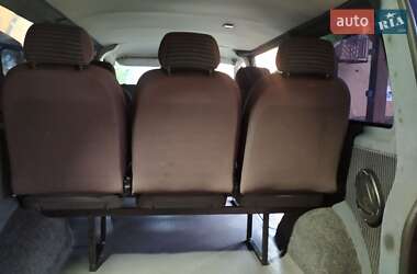 Мінівен Volkswagen Transporter 2006 в 